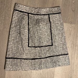 Ann Taylor Print Skirt | Size 0 | Black and White Print